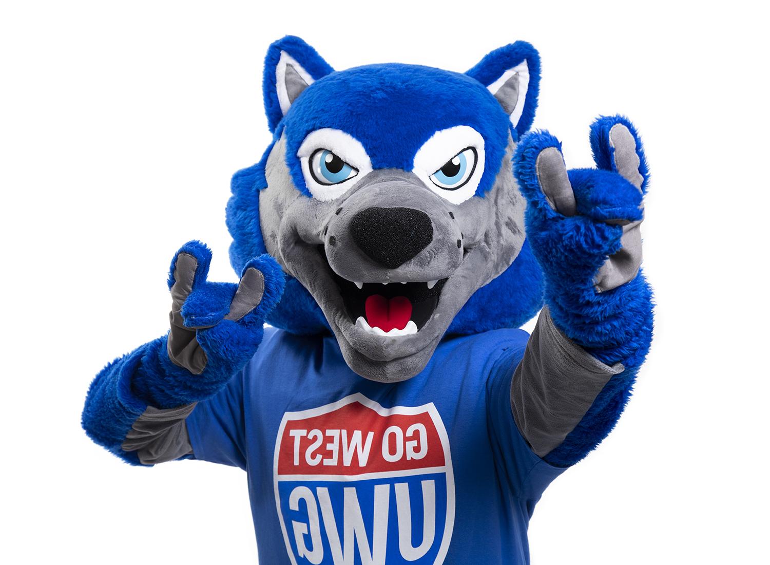 博彩平台推荐 mascot, Wolfie, holding up two wolf hand signs. 